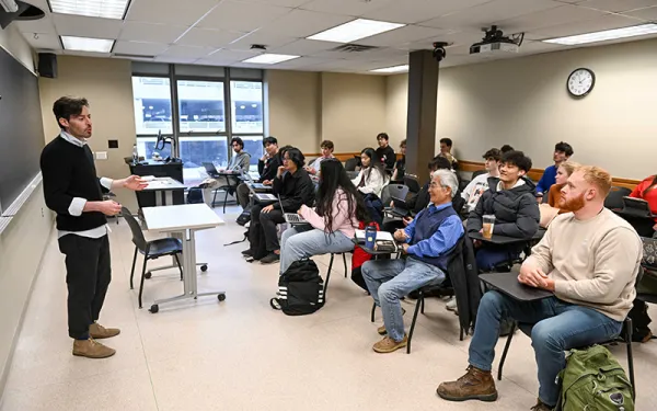 Professor Ben Folit-Weinberg teaching classic mythology